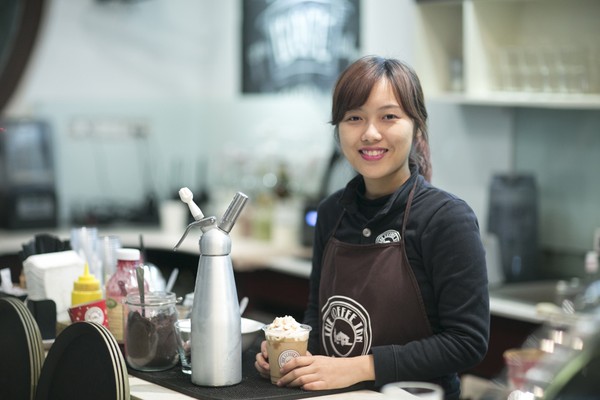 Tuyển Làm Thêm Sinh Viên Phụ Quán Cafe